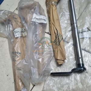 QW414306A340 trục càng côn đầy bi tê.hyundai hd120-170-240. Hàng mobis chính hãng.