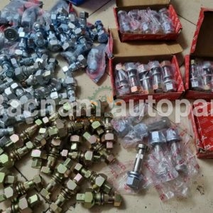 Bu long tắc kê isuzu.